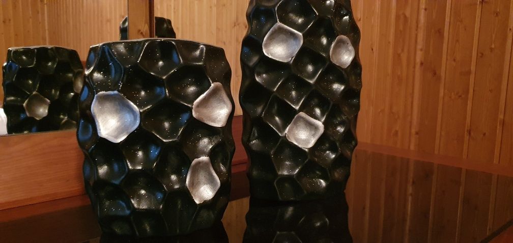 Duas peças decorativas