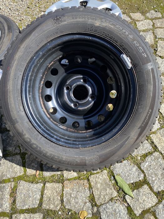 Felgi stalowe 14x5,5 ET 37.5 Ford Ka 2, Fiesta, Fusion opony 165/70R14