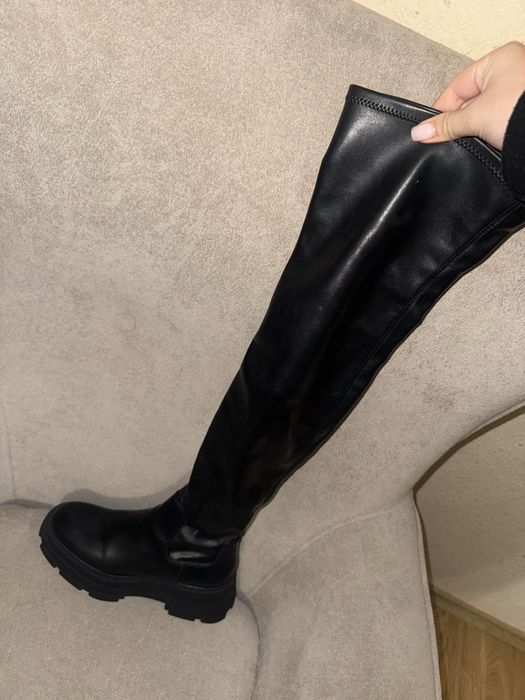 Ботфорти stradivarius