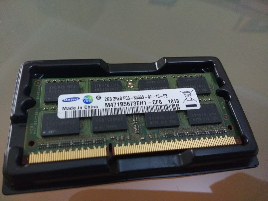 Memorias RAM 2GB DDR3 "Para Portáteis" "3 Unidades em Stock"