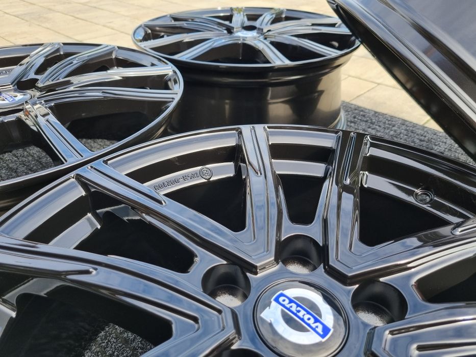 Volvo 18 Felgi Nowe Alu 5x108 V40 V60 S60 XC70 V50 S80 S40 C30 Czarne