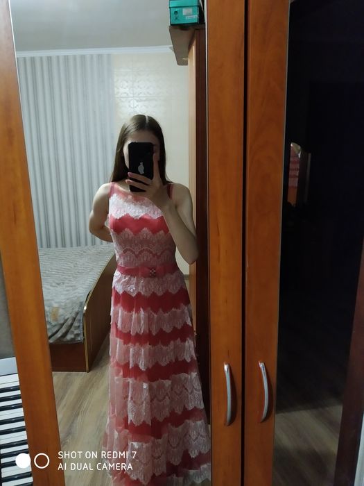 Продам випускне, вечірнє плаття