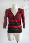 Love Knitwear klasyczny sweter w paski