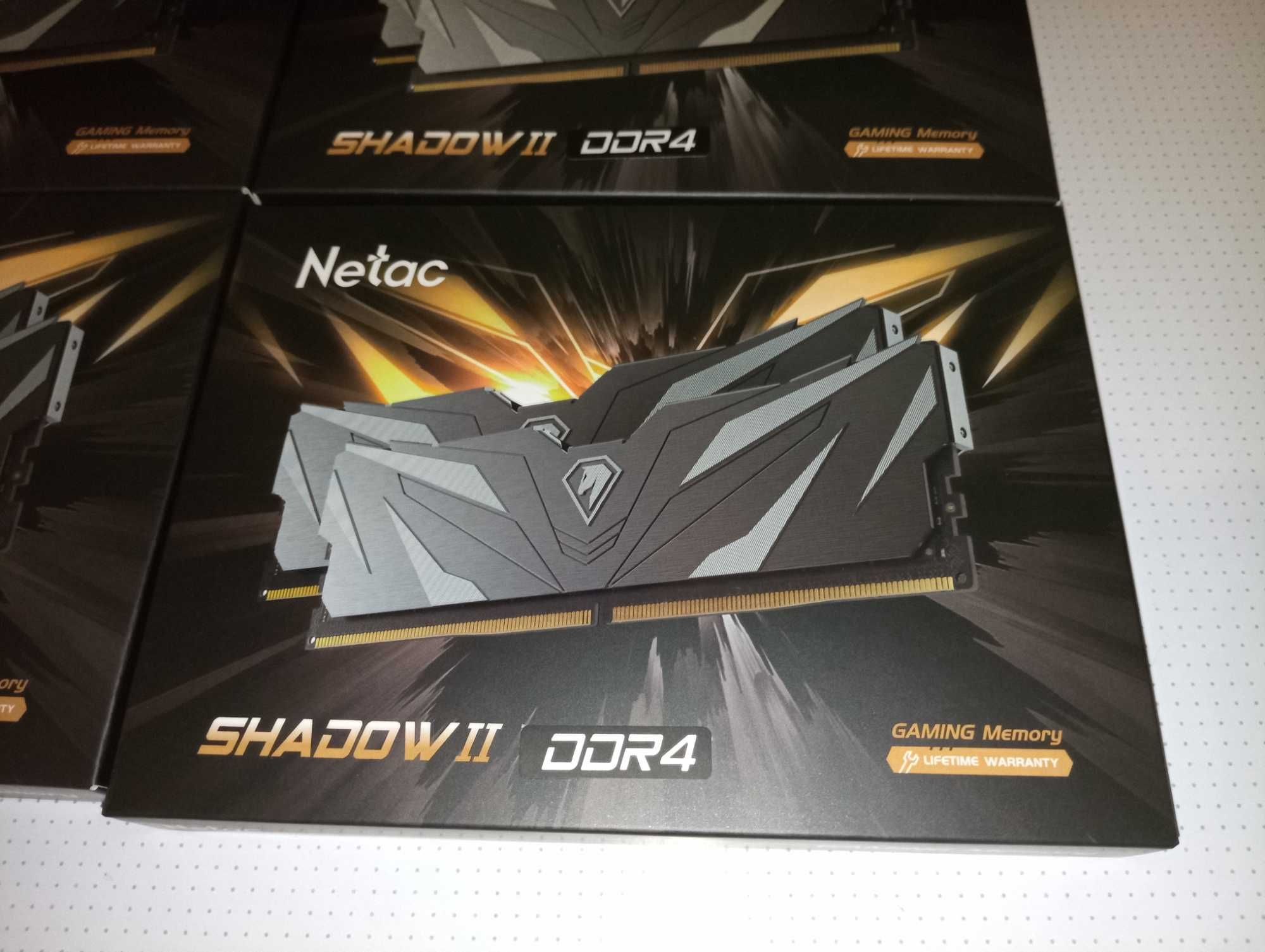 Оперативна пам'ять DDR4 3600Mhz CL18 RGB
