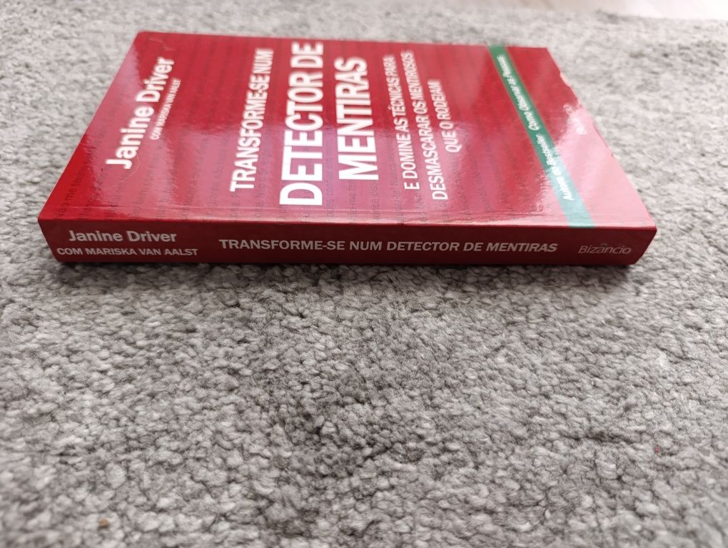 Transforme-se num Detector de Mentiras (portes incluídos)