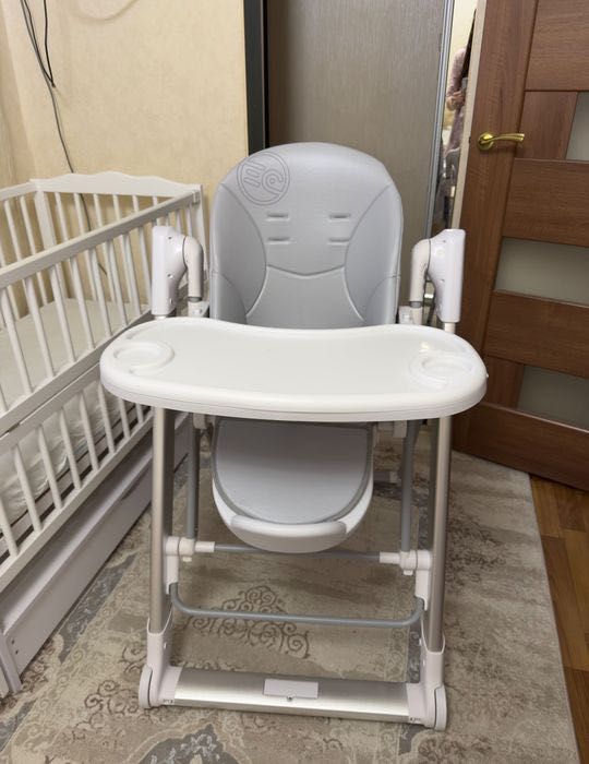 Стільчик для годування, гойдалка, шезлонг El Camino Debut