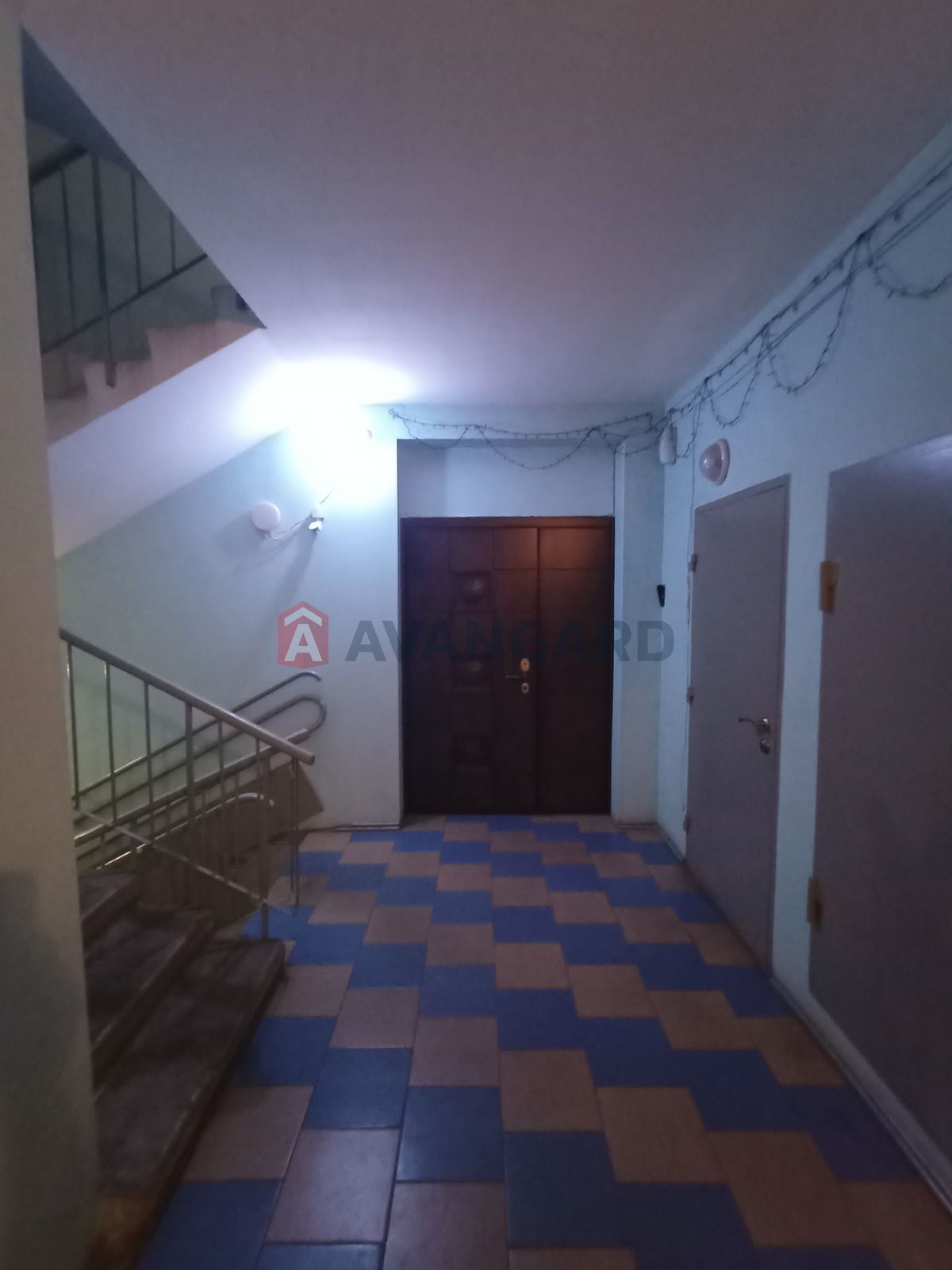 Продам 3 к.кв,вул. Богданова, індивідуальне газове опалення.
