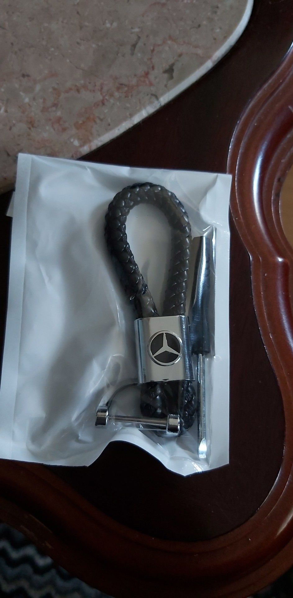 Porta chaves de corda Mercedes