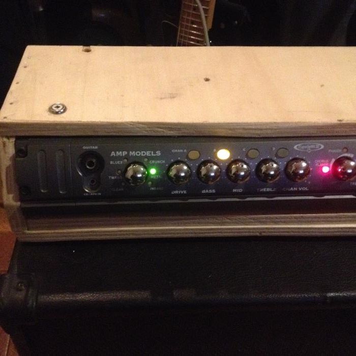 Amplificador de Guitarra LINE6 Stereo 120w VENDO/TROCO