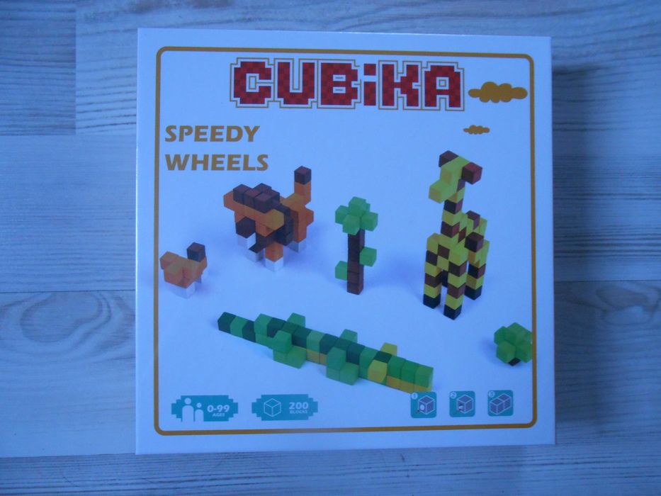 Дерев'яні конструктори Cubika World Африка та будинок кішки.