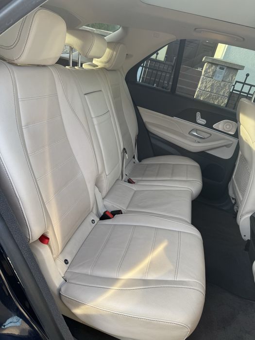 Mercedes GLE linia AMG salon Polska bogata wersja 7-os panorama