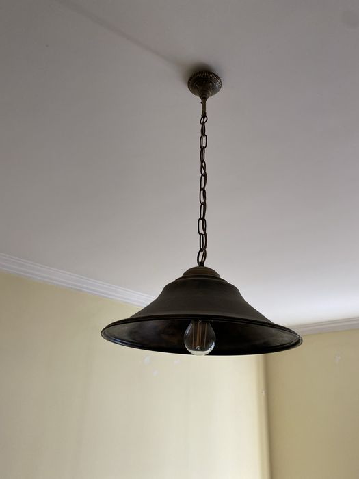 Candeeiros em latão