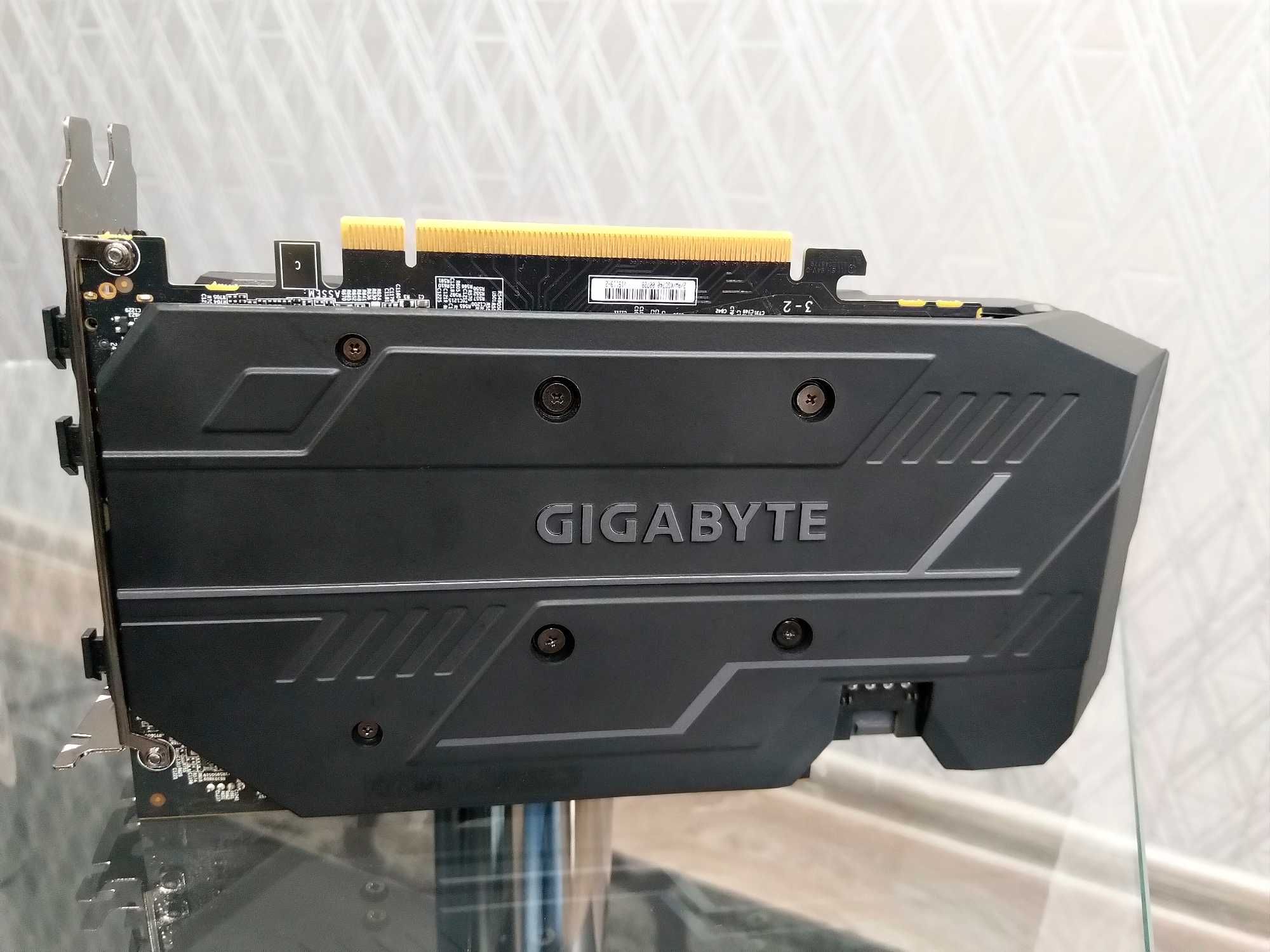 Відеокарта Gigabyte GTX 1660 SUPER OC 6GB