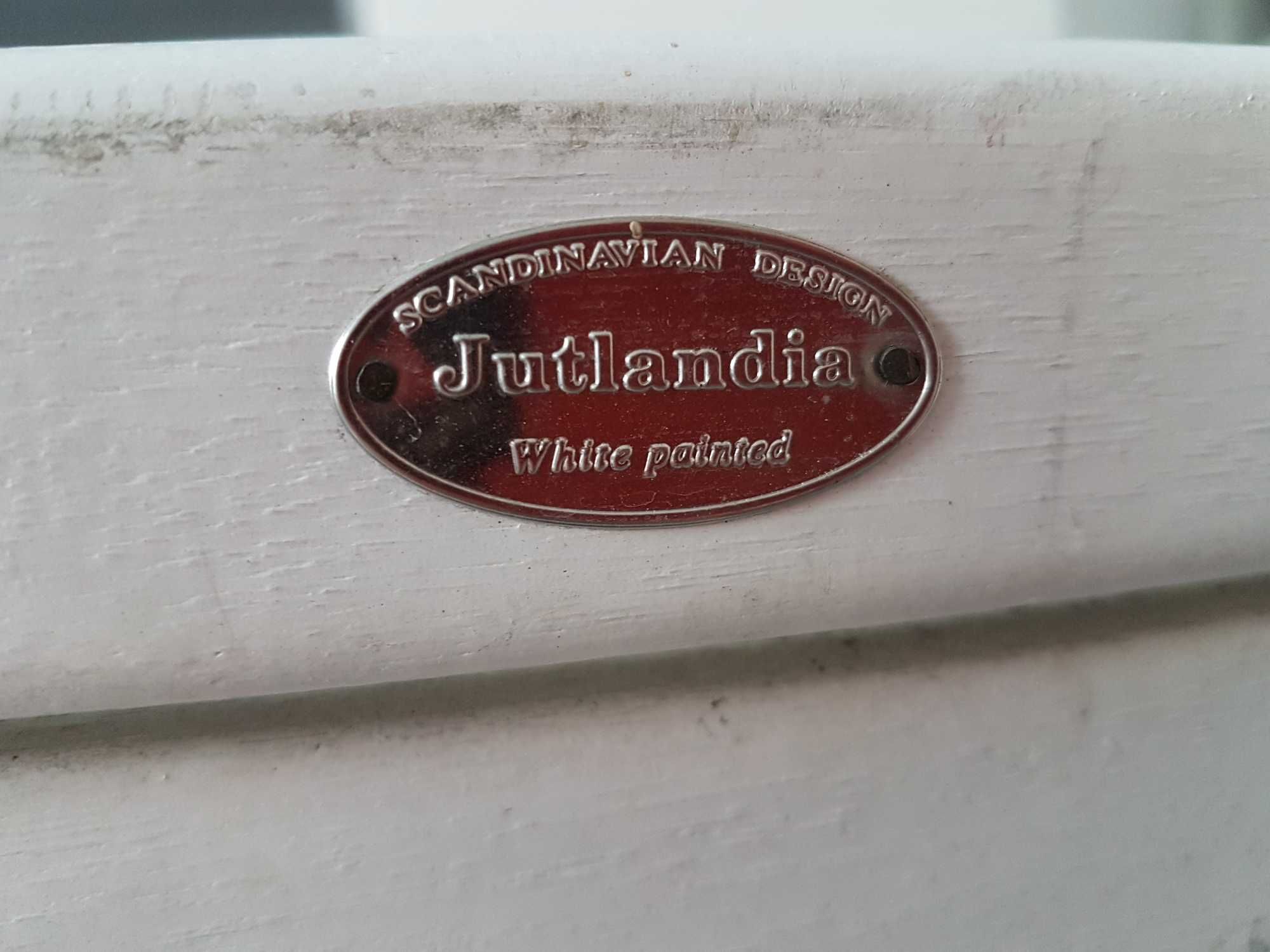 Jutlandia Scandinavian Design Białe składane krzesła tekowe ogrodowe