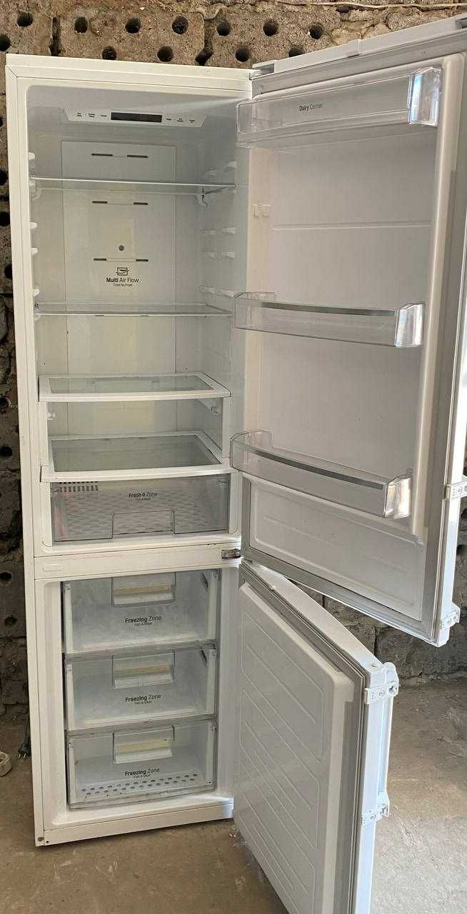 Холодильник LG (350 л) Total No Frost з Європи