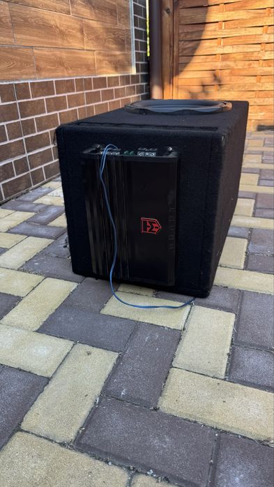 Продам Сабвуфер KICX з усилком молот