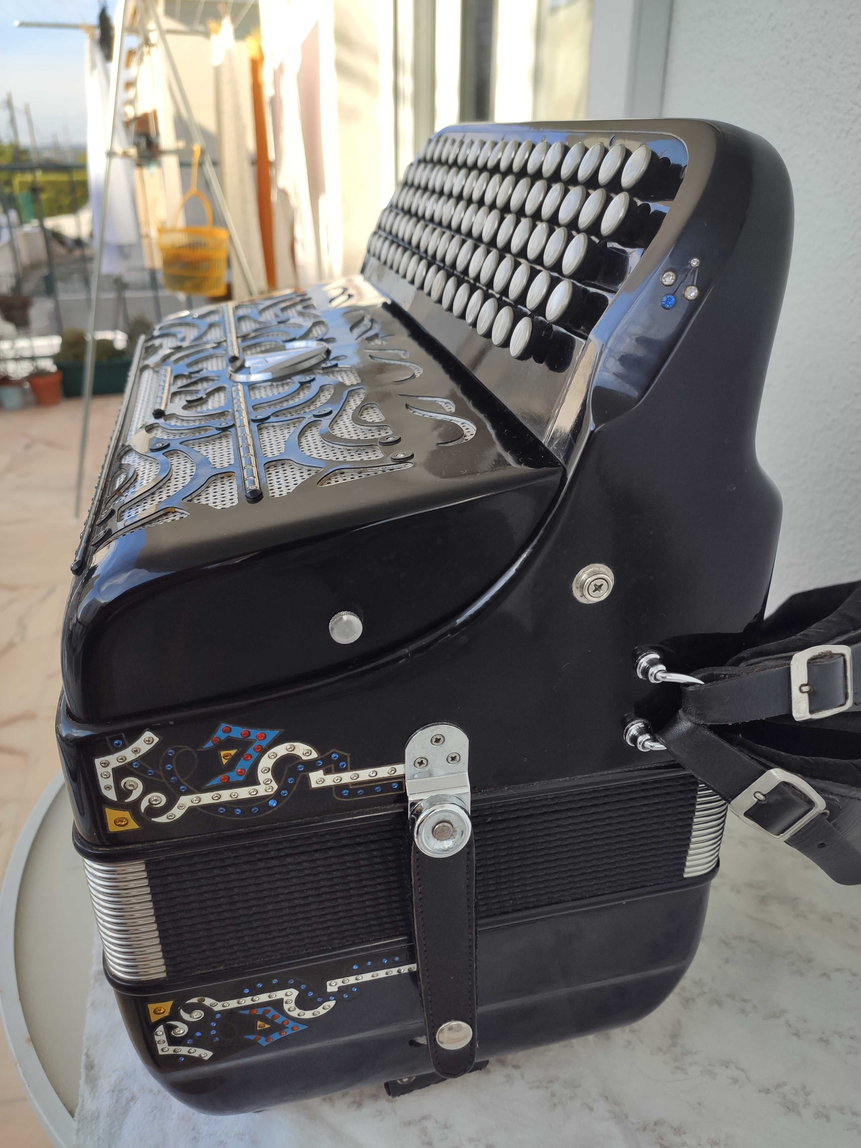 Acordeon perle d'or 4a voz