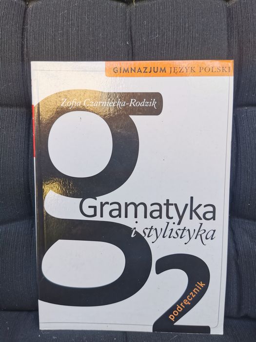 662. Język polski. Gramatyka i stylistyka