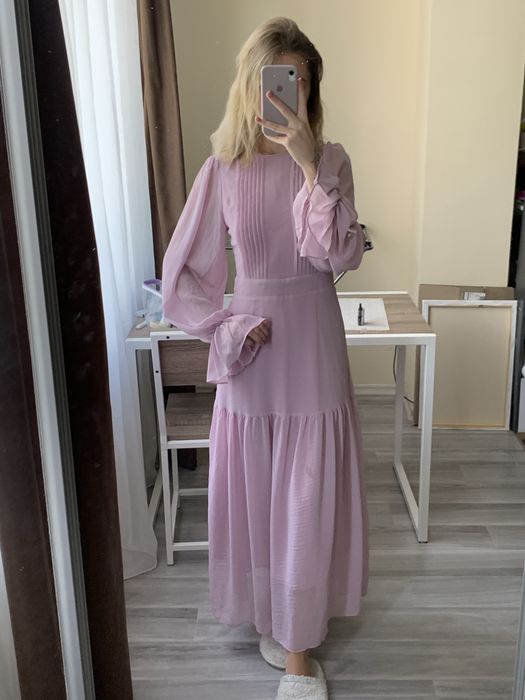 Ніжна міді сукня