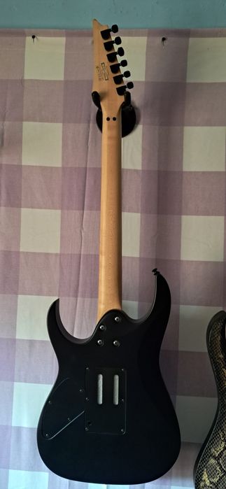 Электрогитара ibanez RG 320  PG P2