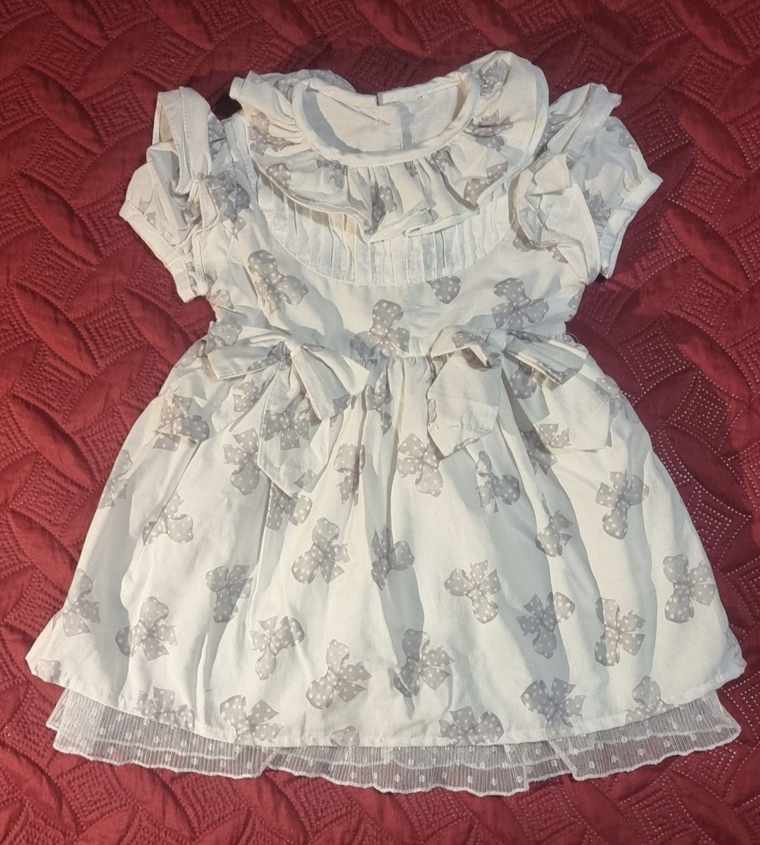 Vestido Novo sem etiqueta- 9m