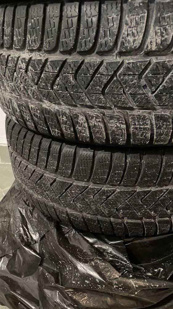 Pirelli sottozero 3   225/40/18