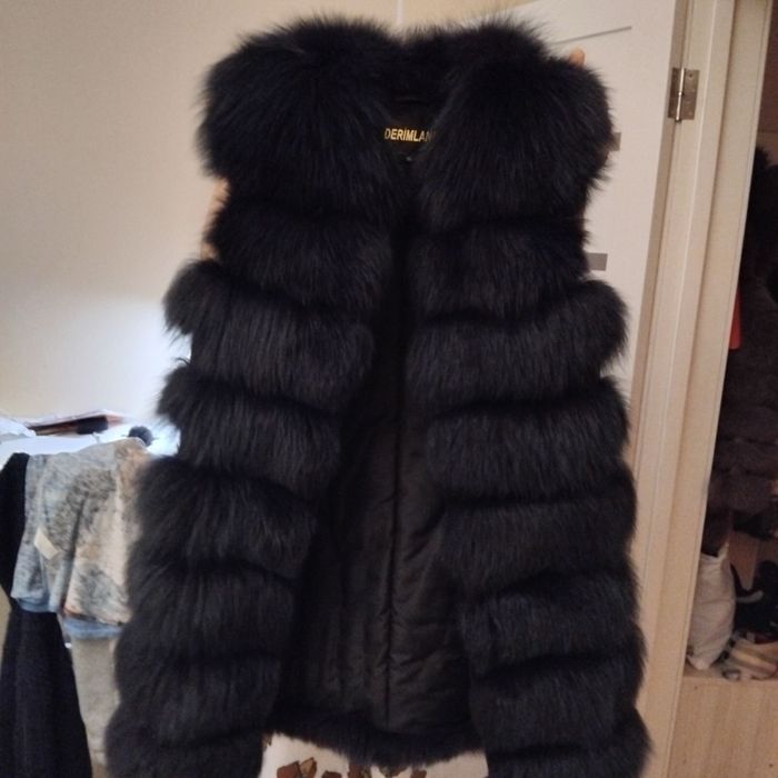 Меховая жилетка  из песца