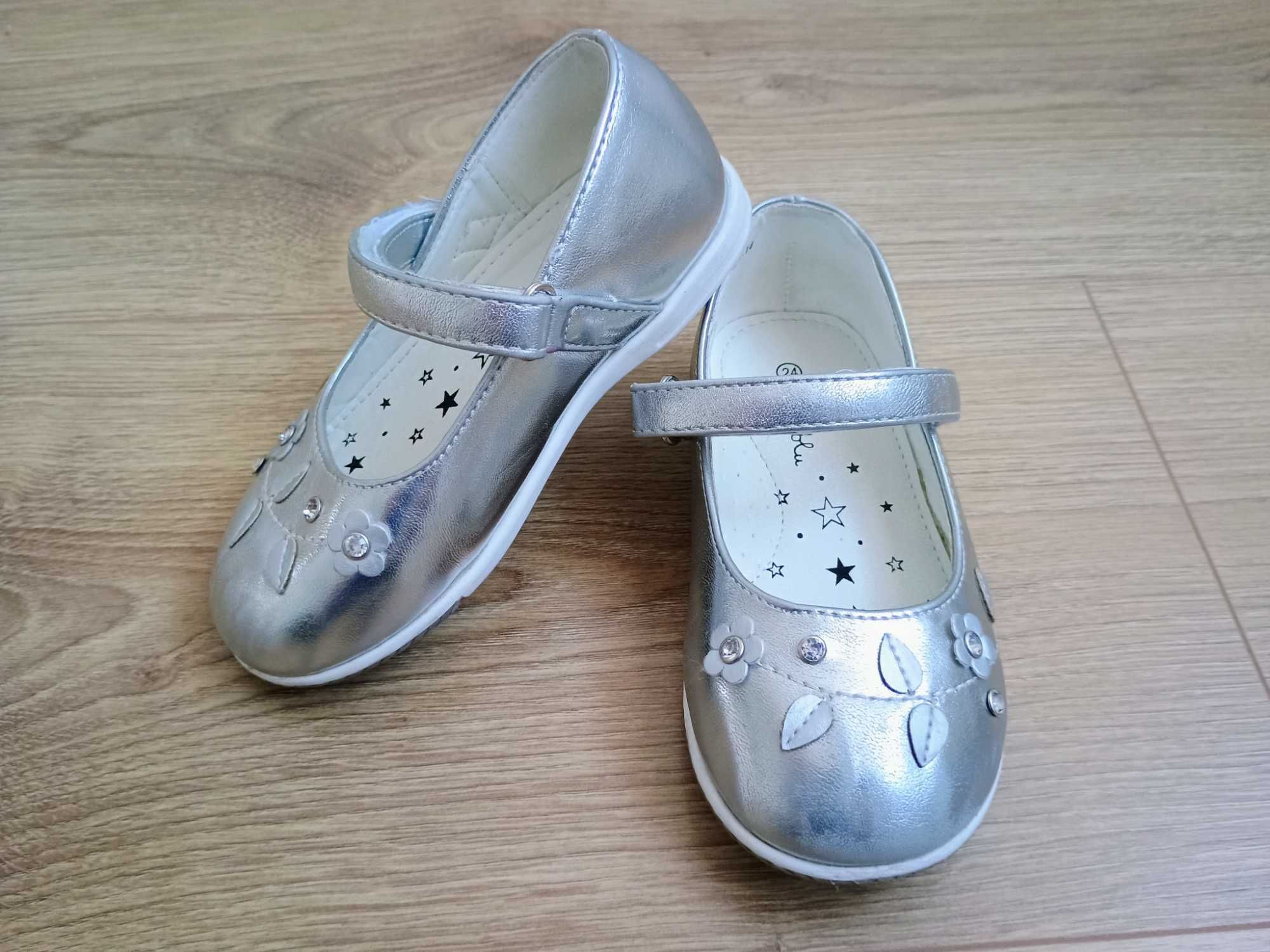 Buty dla dziewczynki / sandałki r. 24