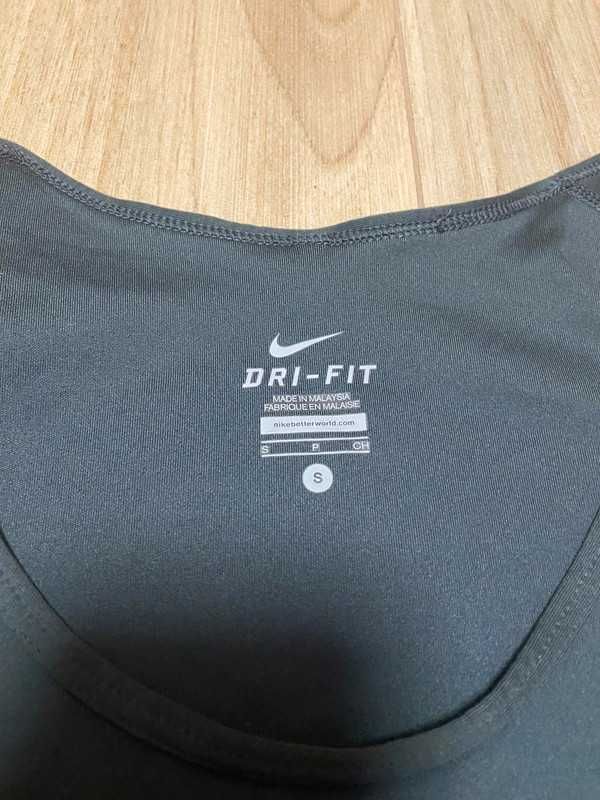 Damska szara koszulka sportowa Nike Dri-Fit