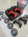 Konsola Sony PlayStation 4 / 2-Pady / 5 Gry / 500 GB