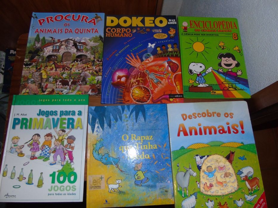 Muitos livros infantis e juvenis (A-K)