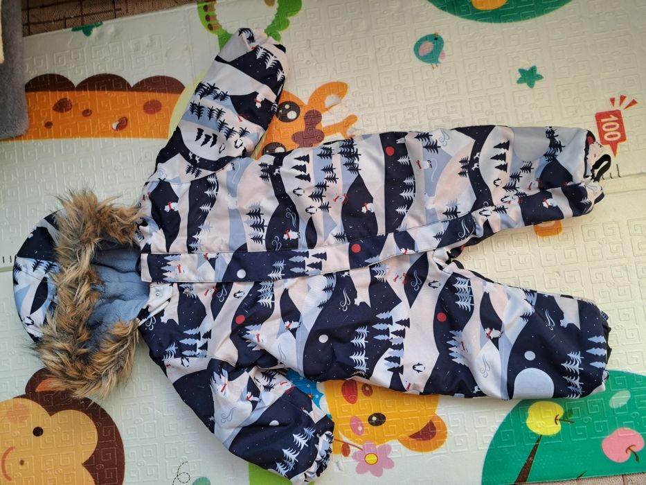 Зимовий комбінезон
