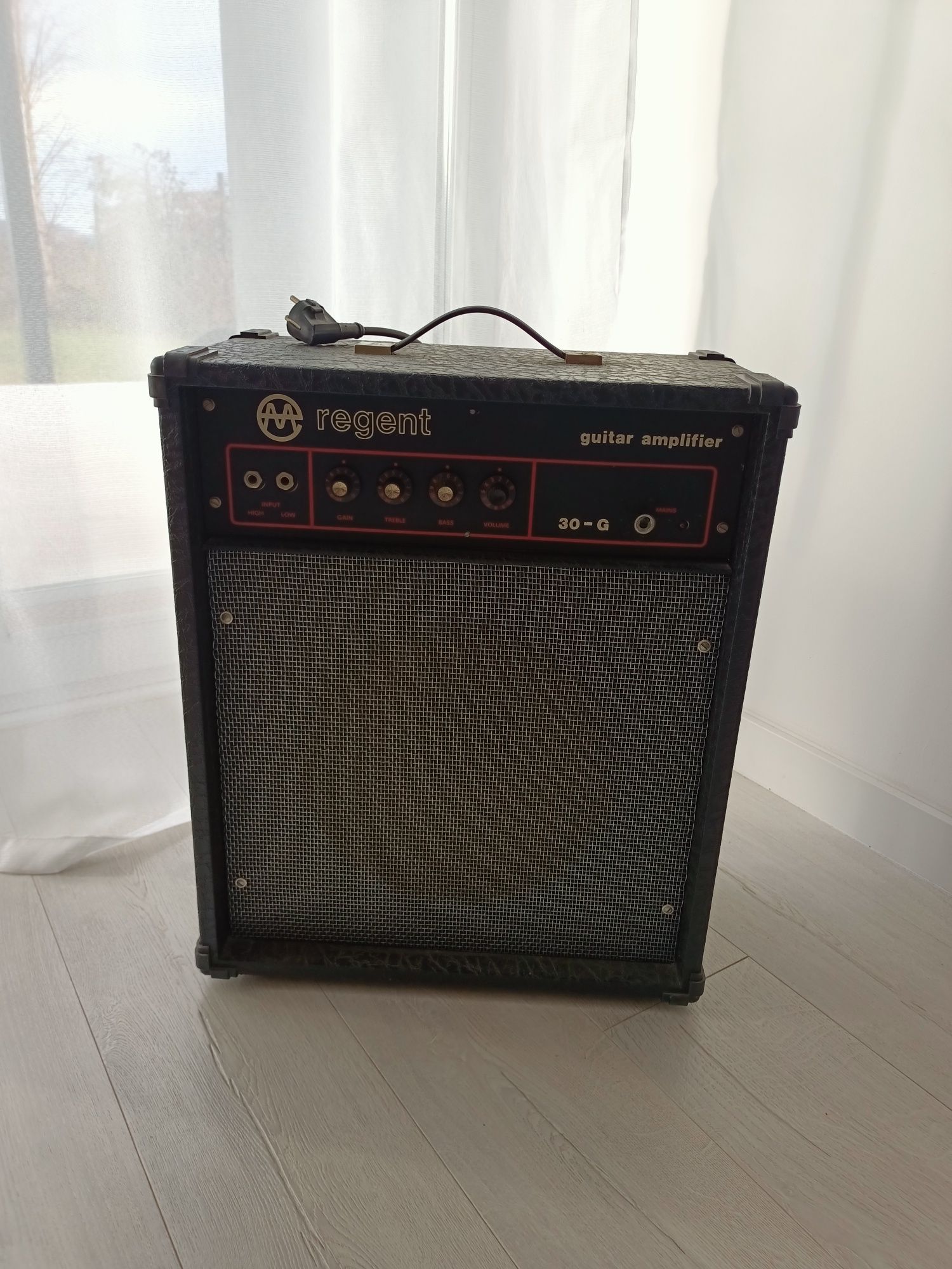 Wzmacniacz gitarowy Regent 30-G