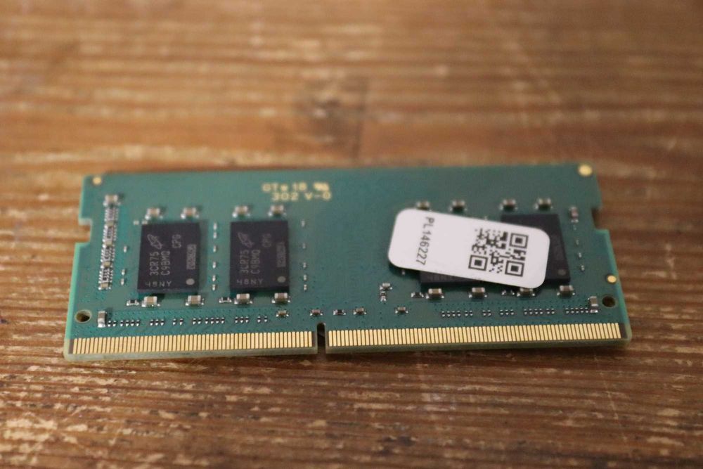 Pamięć RAM DDR4 Crucial CT8G4SFS832A 8 GB (4961)