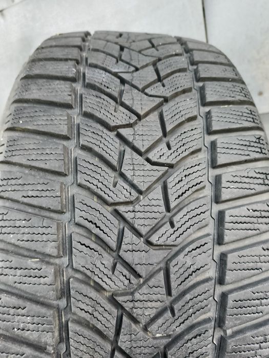 Opony 4szt 235/45/18