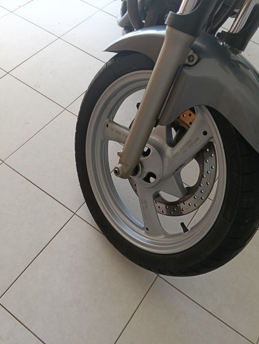 Moto Yamaha xj600N