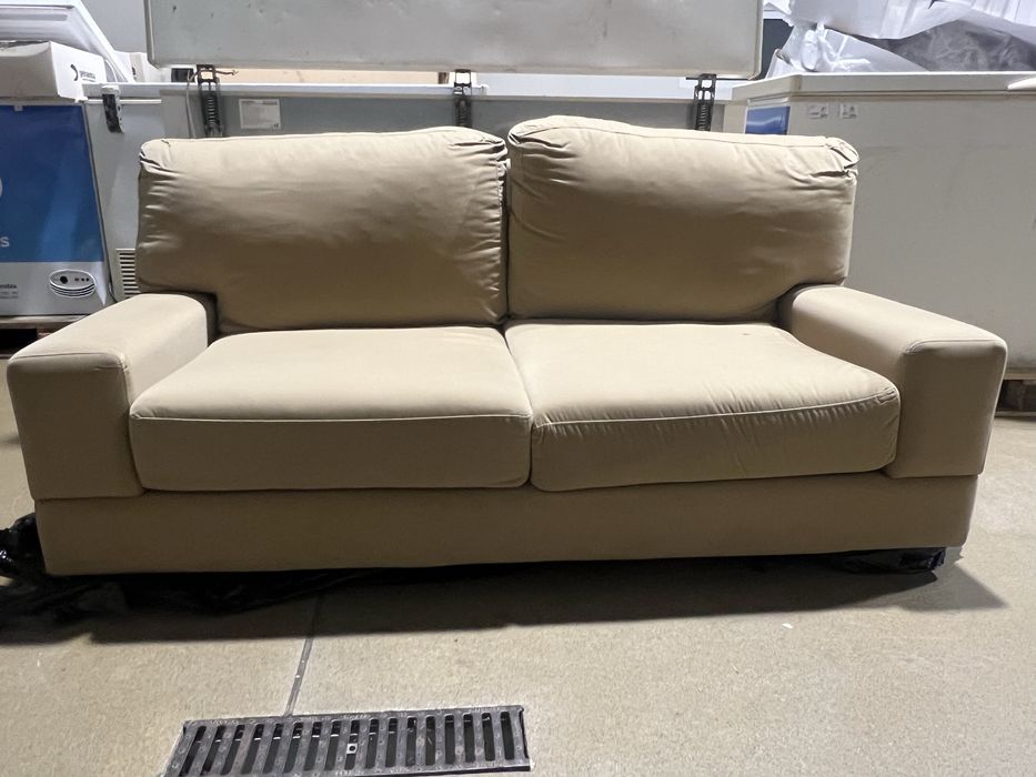 Sofa 3 lugares beje