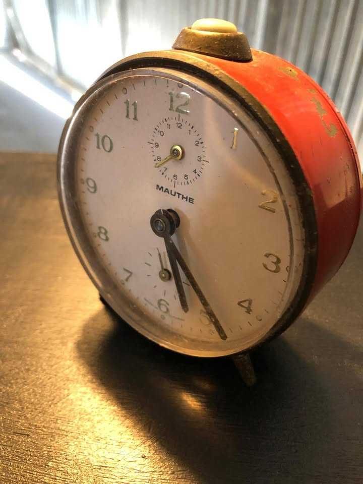 Relógio Despertador Mauthe, bom estado
