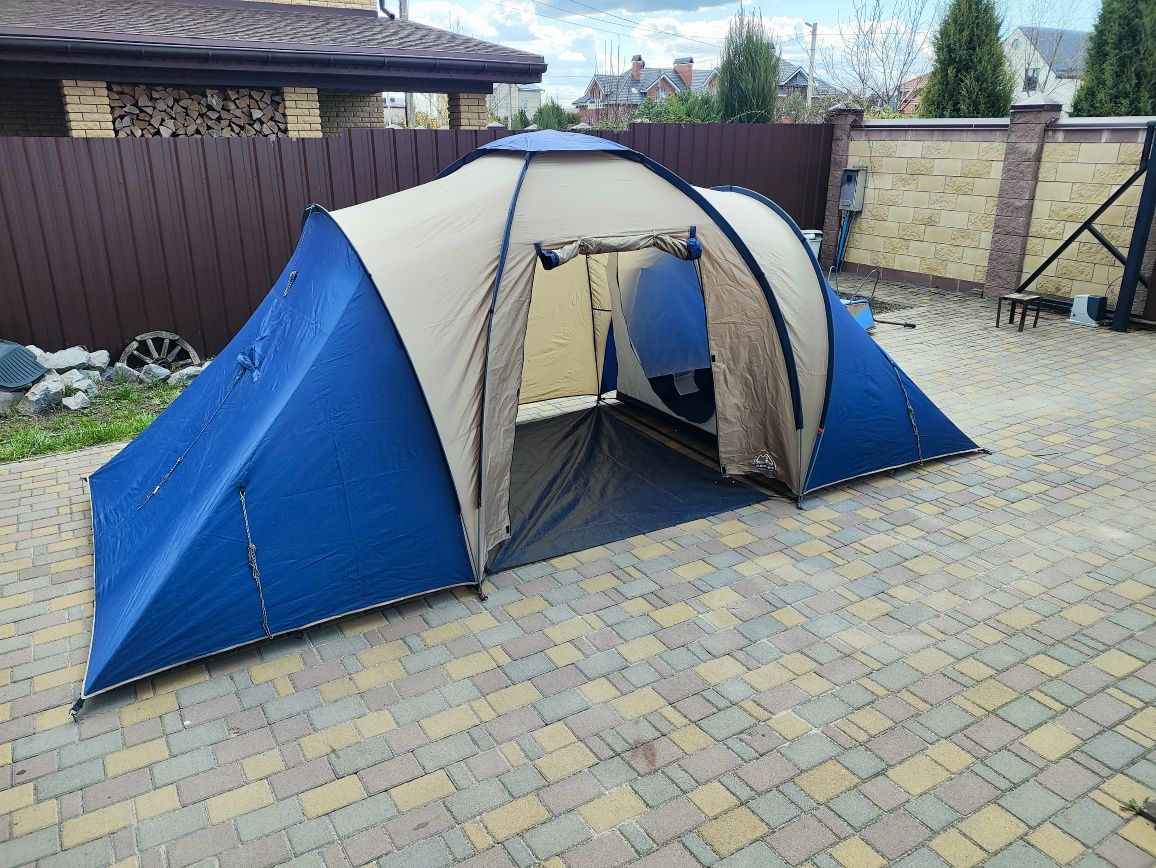 Палатка двухслойная Halfords 4 man 2 Rom tent