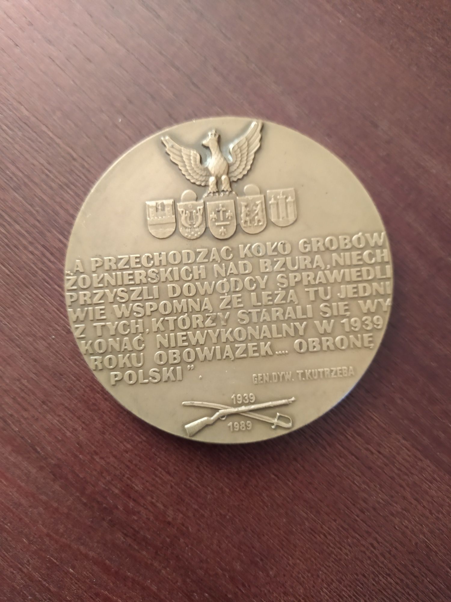 Medal bohaterom Walk nad Bzurą