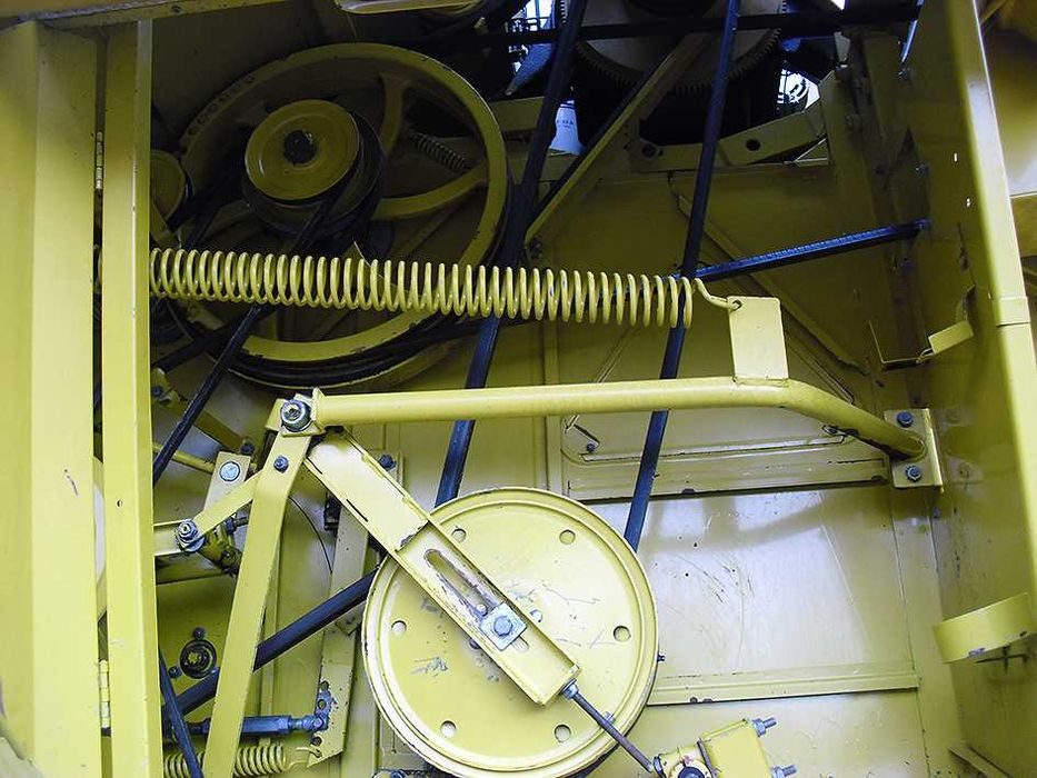 Зерноуборочный комбайн Sampo ROSENLEW 690