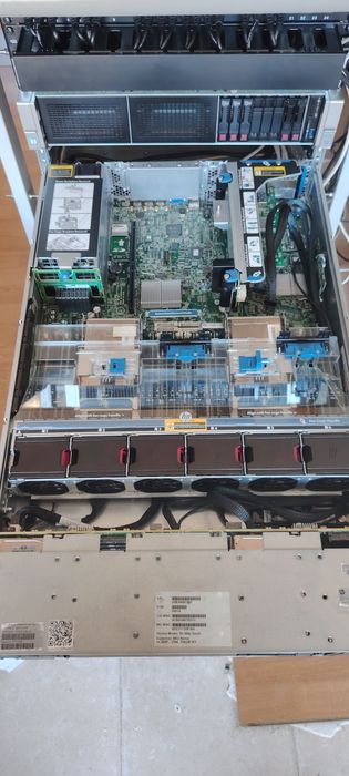 HP DL380P GEN8 24 vCPU, 96 GB RAM Caddy + Hdd incluidos + 2 PSU + RAIL