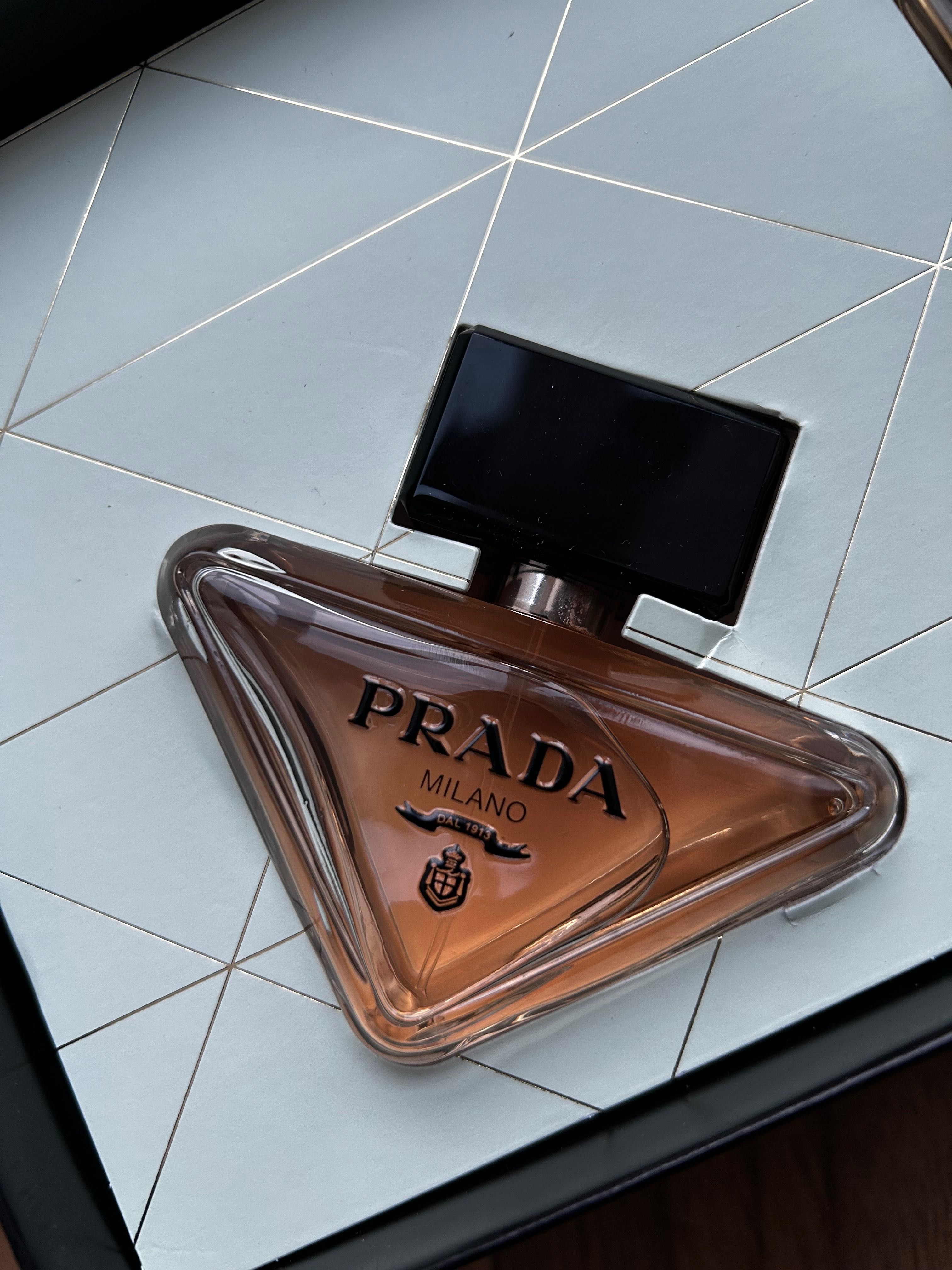 Prada Paradoxe Eau De Parfum Set (50ml +10ml)