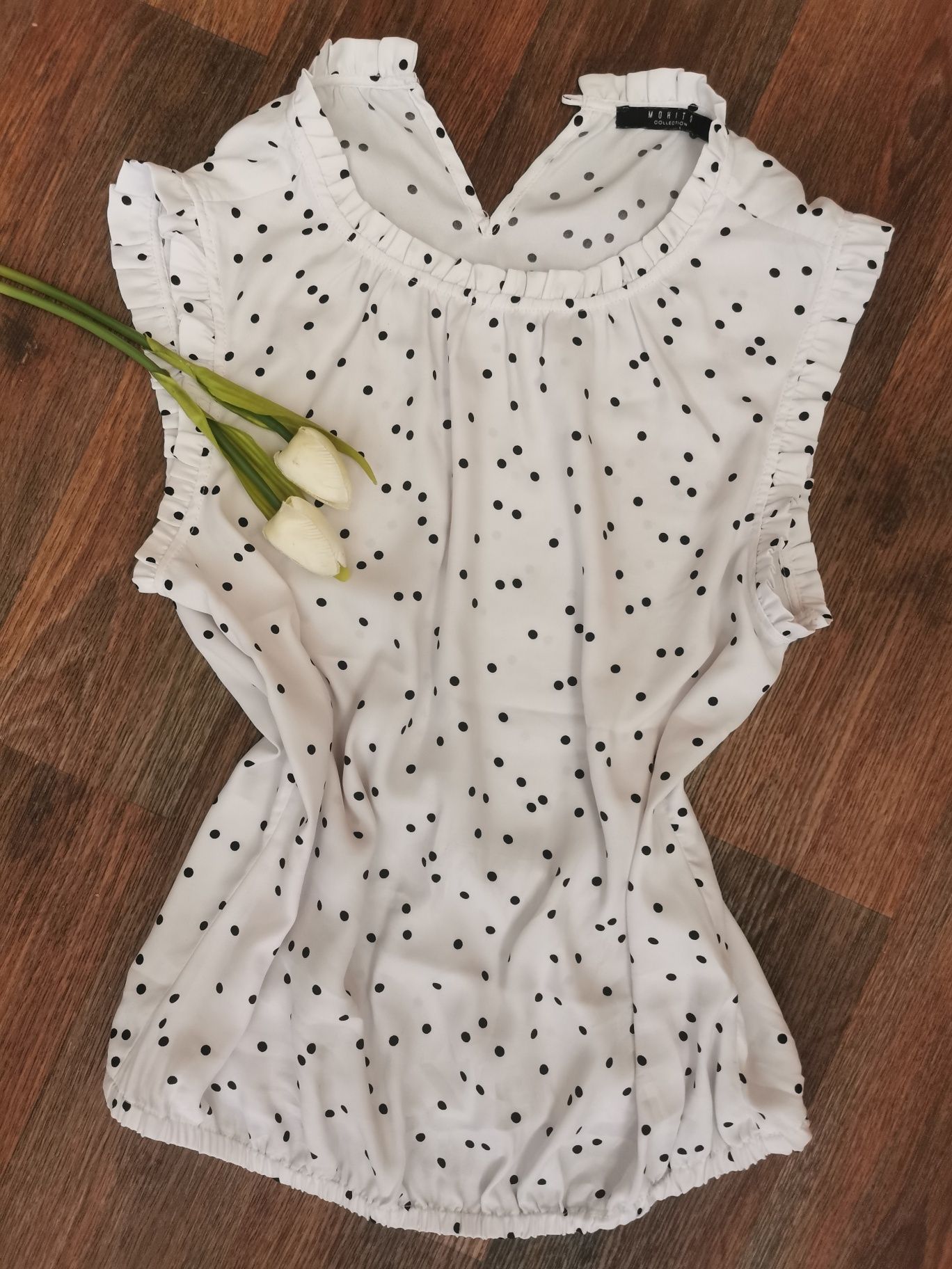 Elegancka bluzka koszula mohito biała w kropki top ze stójką xs/s