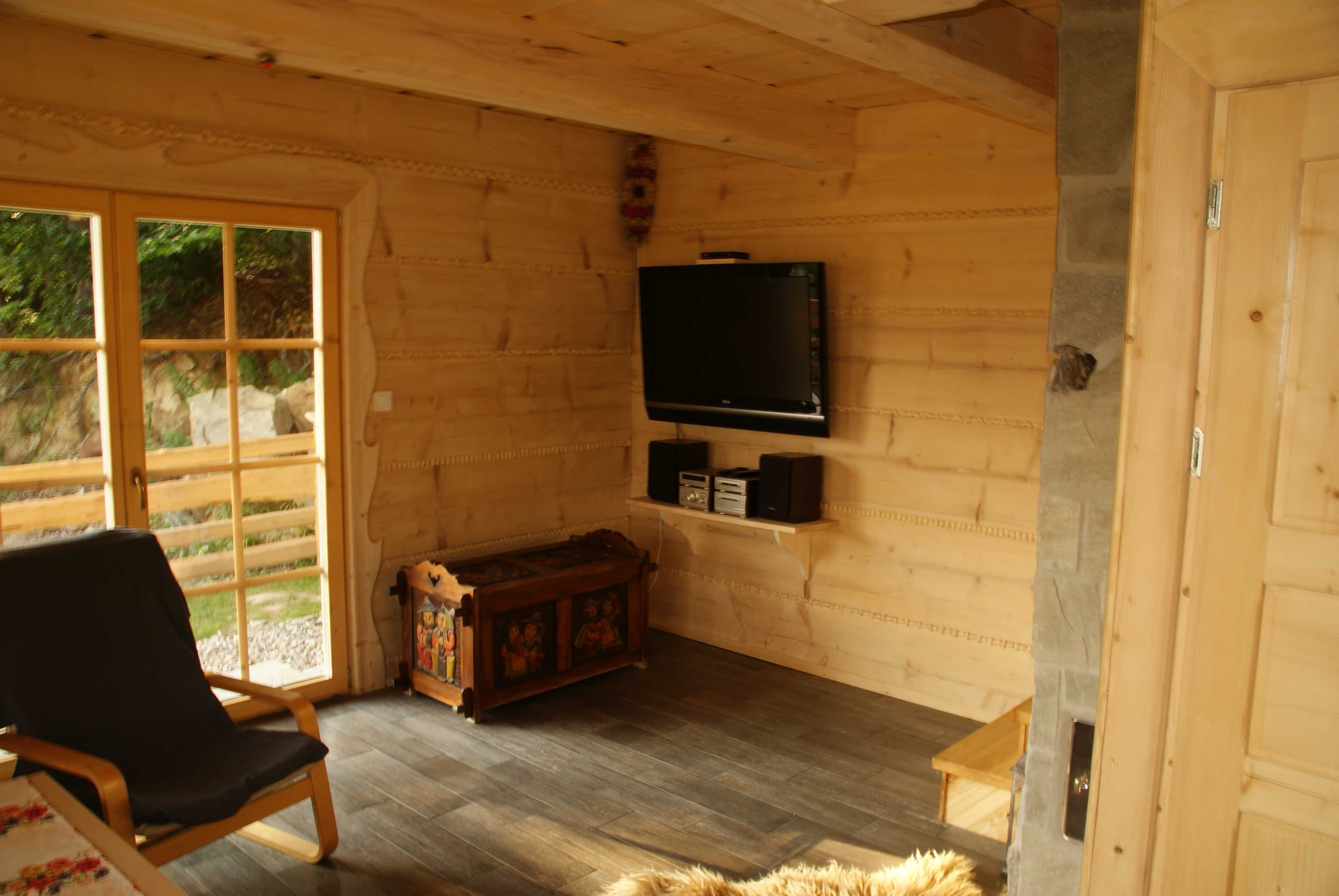 Domek w górach - Ochotnica Górna- Gorce - widok na TATRY