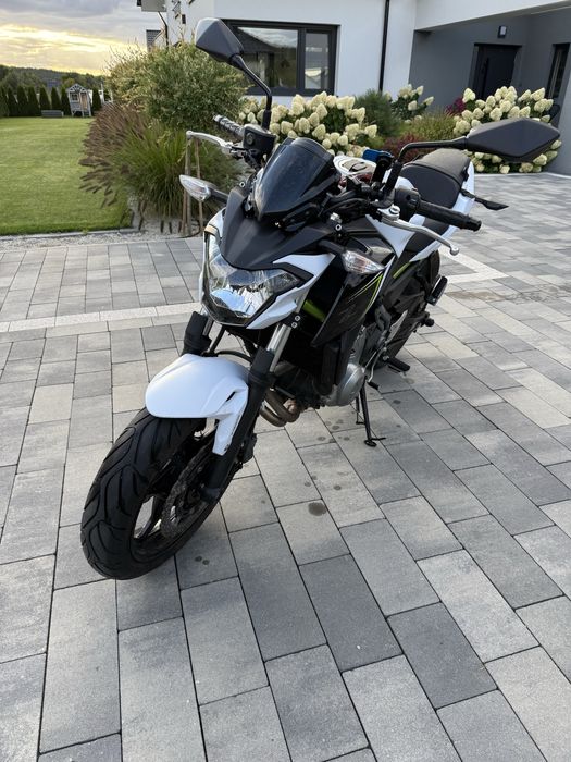 Zadbane Kawasaki Z650 z 2017 roku