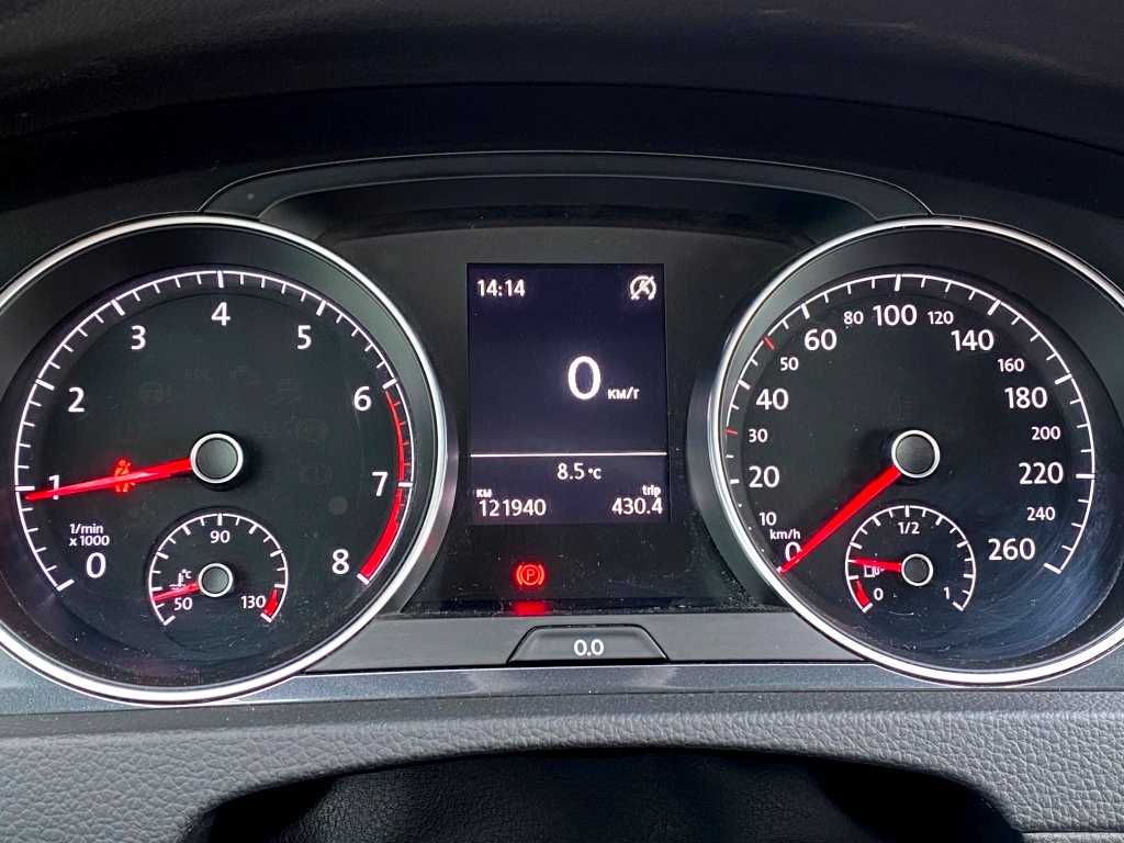 Volkswagen Golf 2018 1.0 TSI MT OFFICIAL