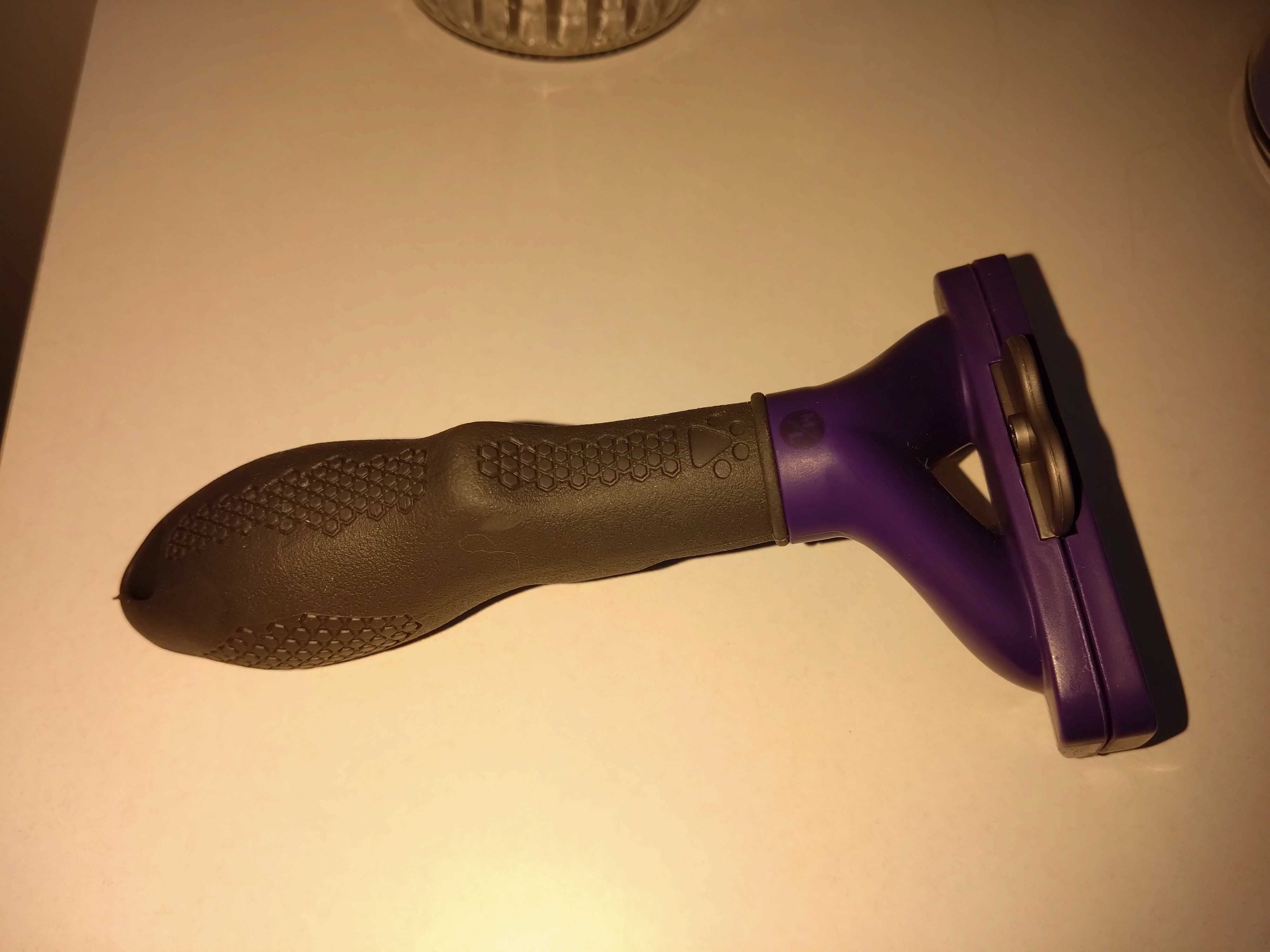 sprzedam furminator dla kota lub psa