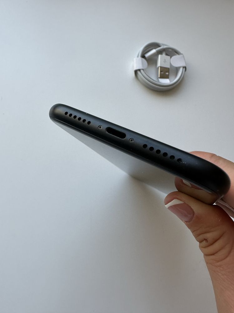Apple iphone XR 128 black/ оригинальный айфон черный неверлок