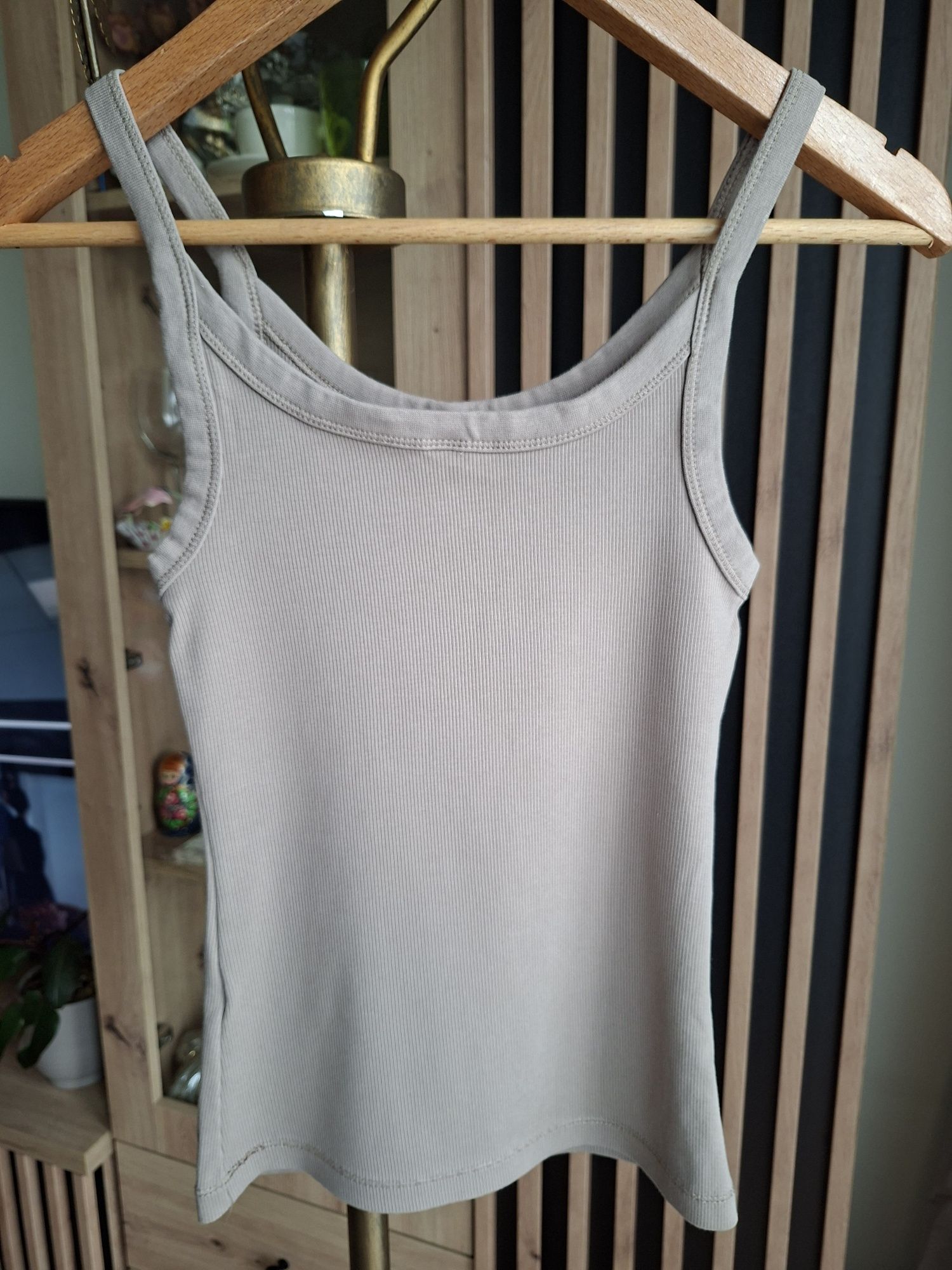 Top bluzka bez rękawów H&M 36 S kolor latte cappuccino